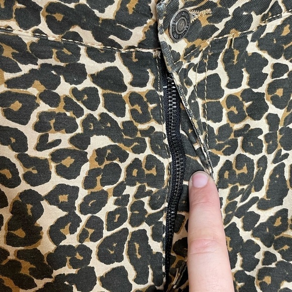 FREE PEOPLE Belle High Rise Leopard Skinny Pants - Picture 10 of 12